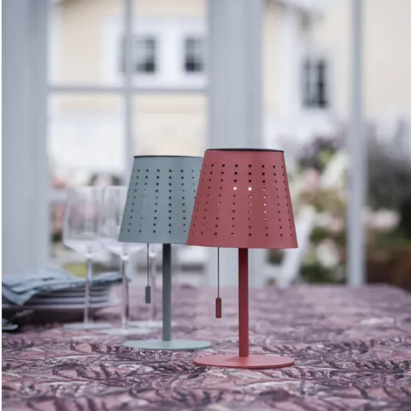 LAMPADA DA TAVOLO ESTERNO-HALVAR-ROSA