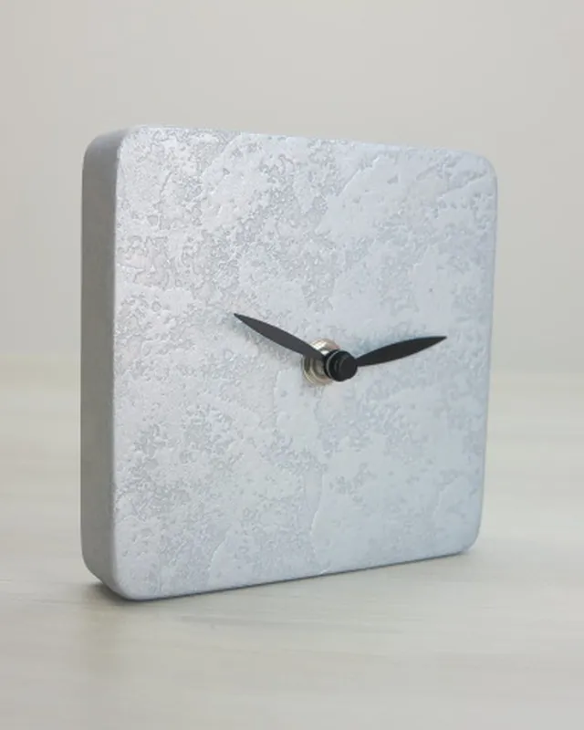 SILVER CLOOCK Orologio in legno artigianale in legno verniciatura materica - argento - in legno - verniciato - design - arredo design - Wdesign - macerata - marche